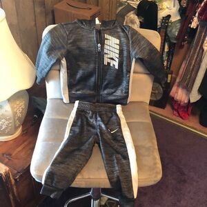Set of (2) Nike Baby Boy Clothes 18 months